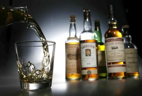 27 ліцензій за продаж алкоголю та сигарет неповнолітнім анулювали цьогоріч на Прикарпатті