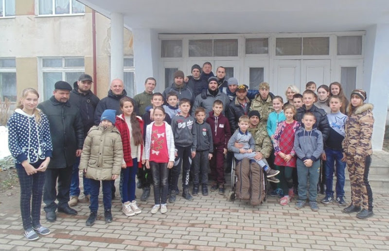 На Прикарпатті вшанували пам’ять бйця АТО, який загинув рік тому (ФОТО)