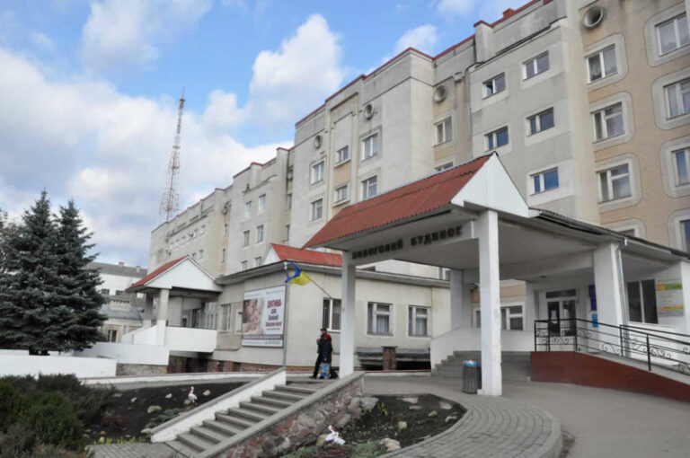 Марцінків хоче, аби у міському пологовому тестували всіх пацієнток