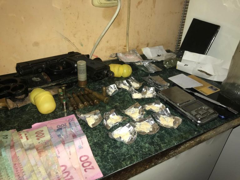 Нарколабораторію викрили в Івано-Франківську (ФОТО)