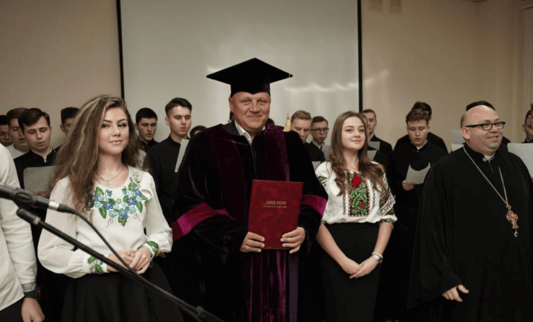 Екснардеп і підприємець Олександр Шевченко став ще й почесним доктором (ФОТОФАКТ)