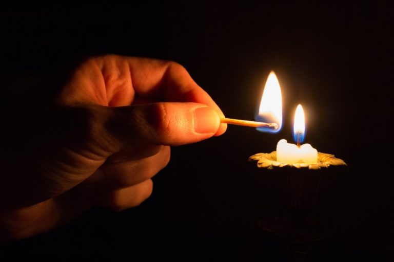 Через атаку на енергооб’єкт Тернопільщина матиме світло лише кілька годин на добу