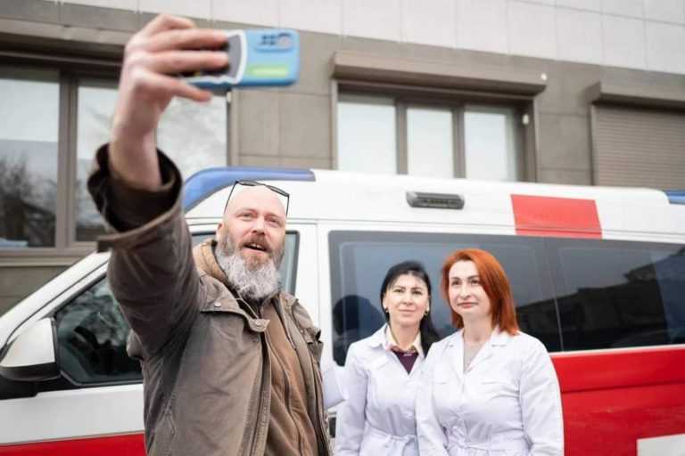 Медики з усього світу можуть їздити в Україну вчитися травматології. На жаль, ваша країна зараз має найбільший досвід, — парамедик, волонтер з Чехії Віт Самек