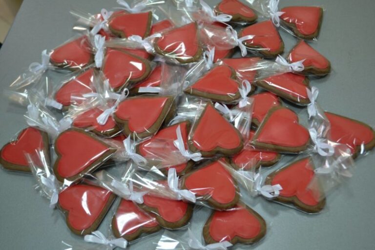 Пряник – за добро: у Франківську шукають доброзичливців для хворої дівчинки