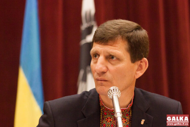 Прикарпатці скаржилися Сичу на керівників комунальних установ