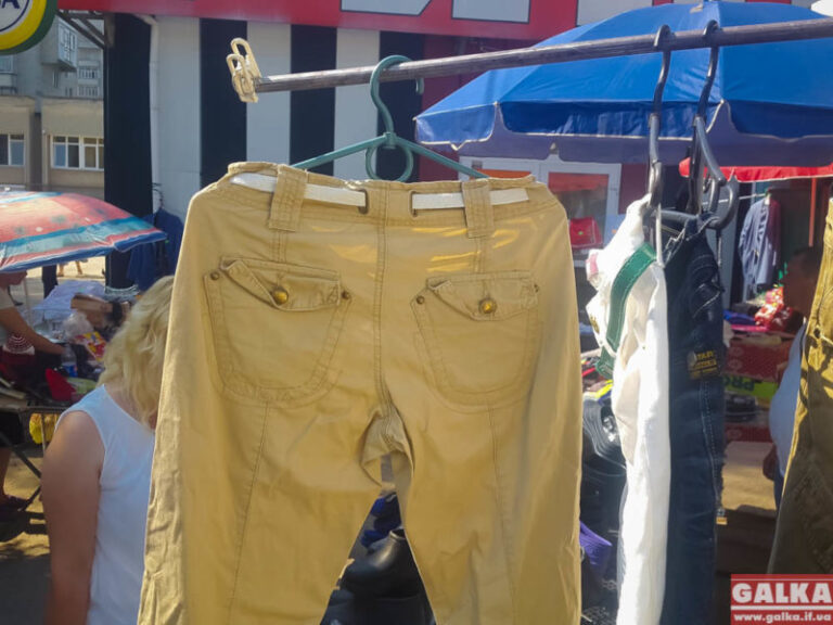 Стихійну торгівлю у мікрорайоні БАМ впорядкують, а благоустрій продовжать (ФОТОРЕПОРТАЖ)