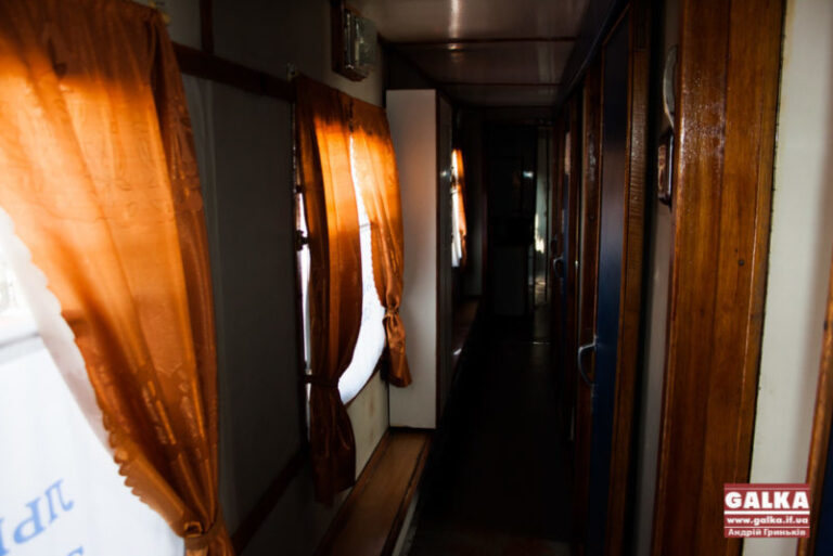 “Львівська залізниця” наступного року планує придбати нові потяги