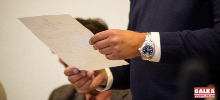 Або арешт, або застава у 4 мільйони гривень, – суд визначив запобіжний захід для підозрюваного у хабарництві чиновника