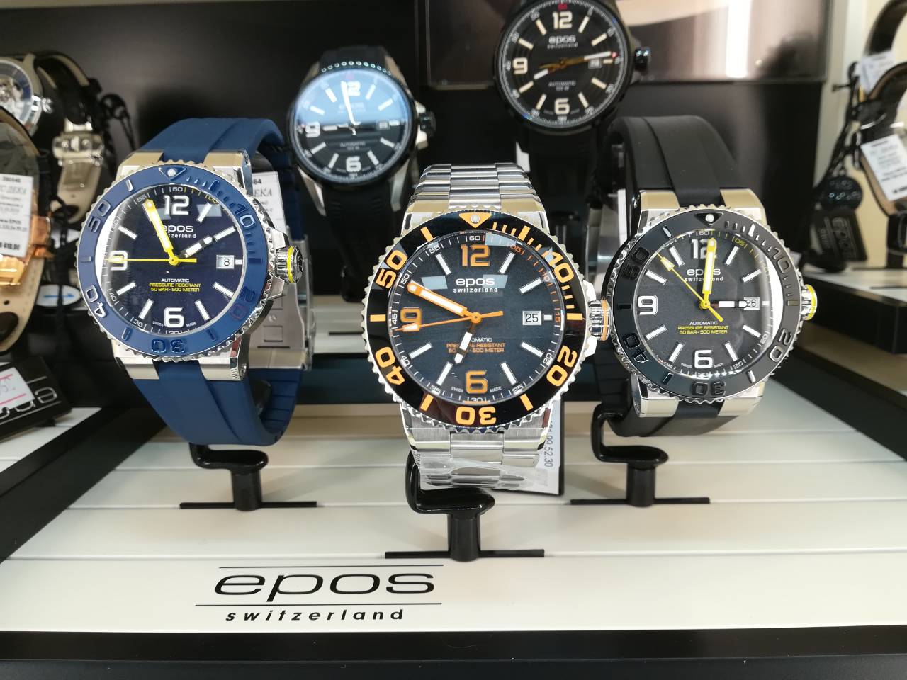 Оригінальні годинники найвідоміших брендів: у Франківську відкрився офіційний магазин “ДЕКА”