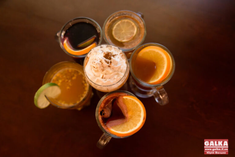 5 альтернатив глінтвейну. Рецепти зігріваючих напоїв для холодної зими