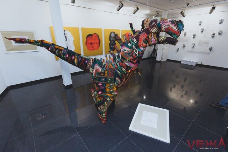 Скульптура франківця  “Гуцулозавр карпатський” перемогла на всеукраїнському мистецькому конкурсі