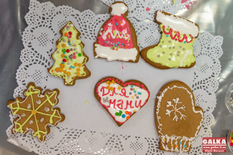 Франківські дітлахи побували на “Фабриці пряників” (ФОТО)