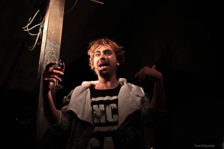 Івано-франківський “Гамлет” закликає декларувати доходи (ВІДЕО)