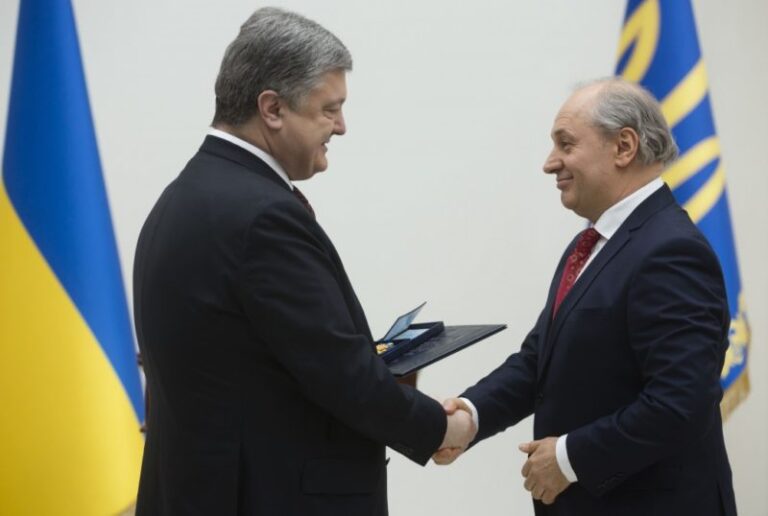 Президент вручив Шевченківську премію Іванові Малковичу