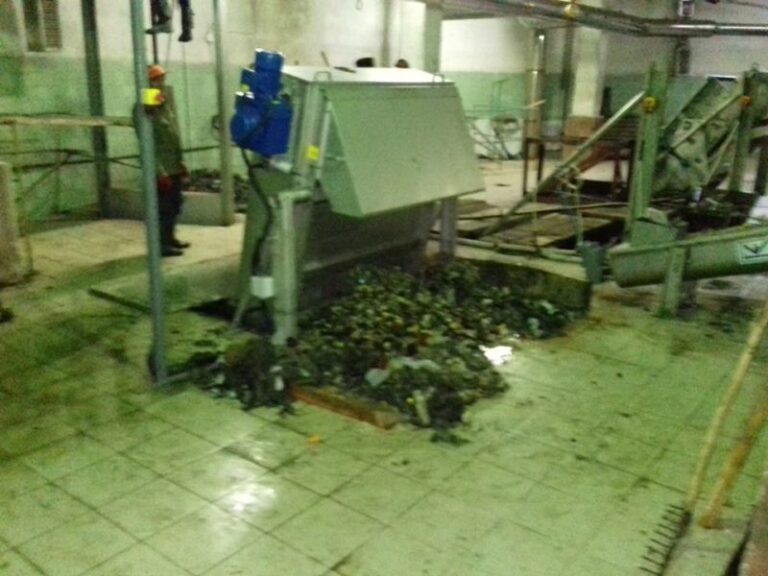 Франківці, що кидають сміття в унітаз, ламають міські очисні споруди