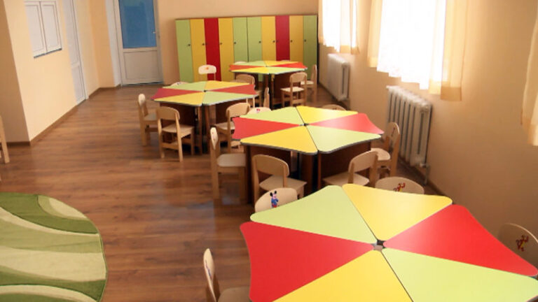 Черги у дитсадки Франківська стануть повністю електронними