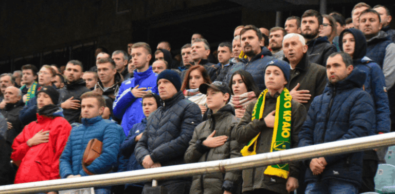 Франківських вболівальників кличуть на перегляд матчу “Авангард-Прикарпаття” на великому екрані