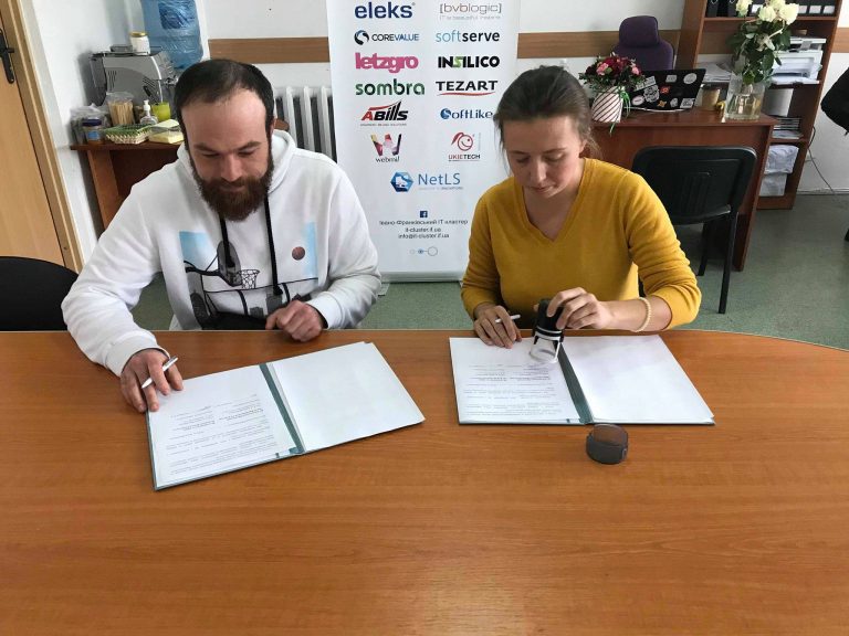 Першу в області лабораторію для вивчення новітніх технологій відкрили у Франківську