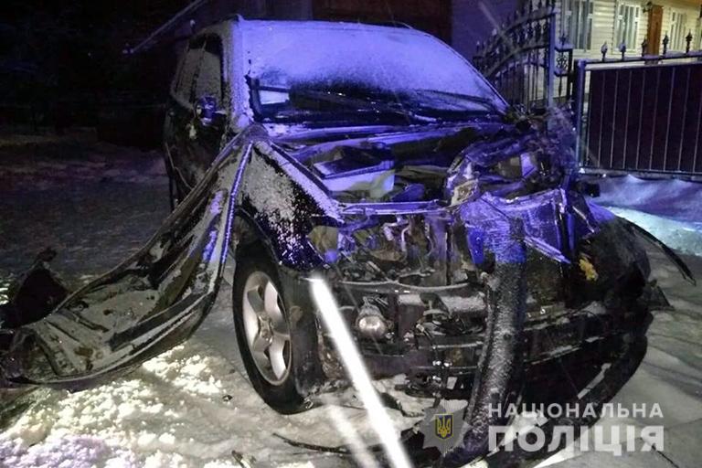 З’явилися фото й подробиці ДТП на Косівщині, в якій травмувався п’яний водій BMW