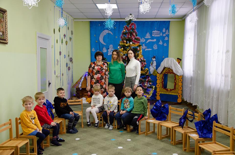 У Франківську зібрали кошти на стільці та ноутбук для діток з важкими вадами мовлення (ФОТО)