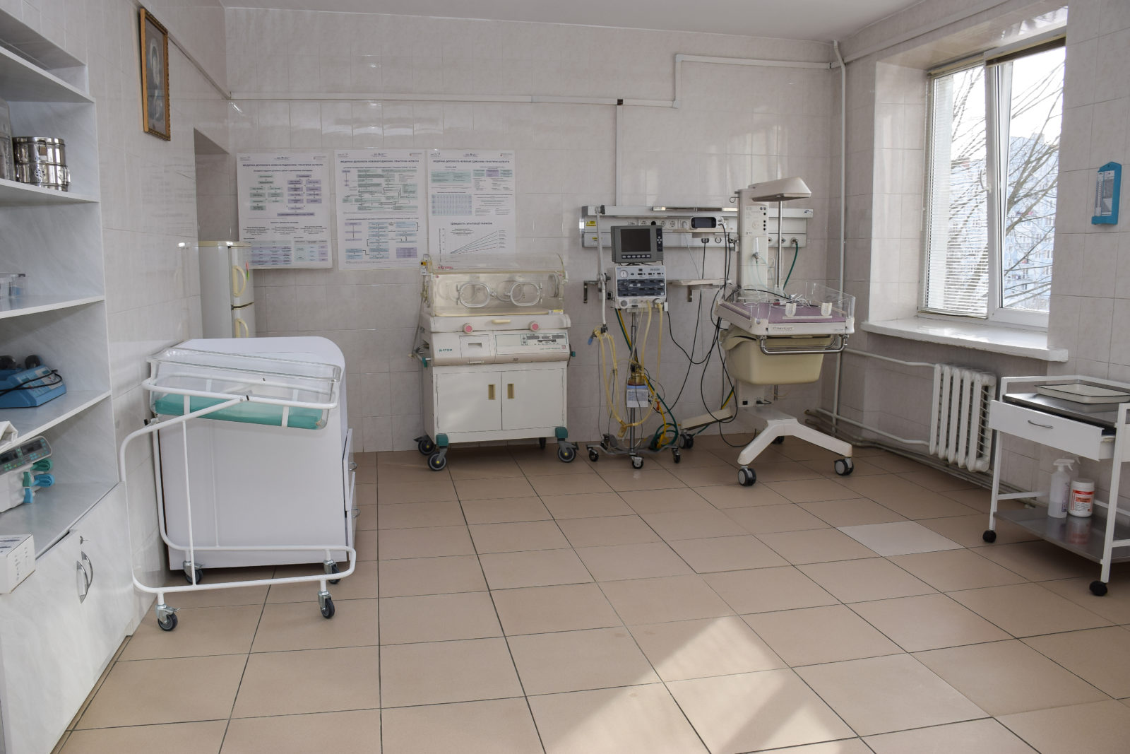 Франківський перинатальний центр поповнився обладнанням для новонароджених (ФОТО)