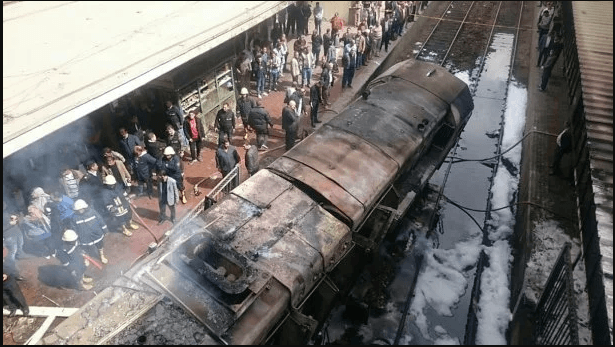 У Каїрі на вокзалі вибухнув потяг: понад 20 осіб загинули, ще півсотні – поранені (ФОТО, ВІДЕО)