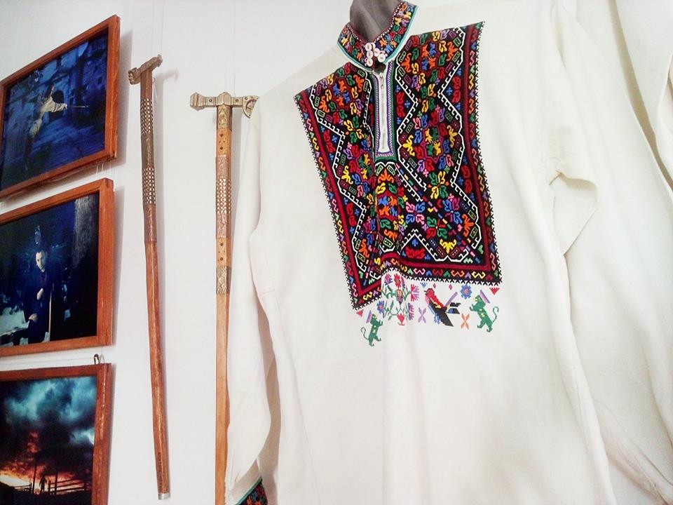 У Косові презентували виставку присвячену чоловічому гуцульському одягу і аксесуарам (ФОТО)