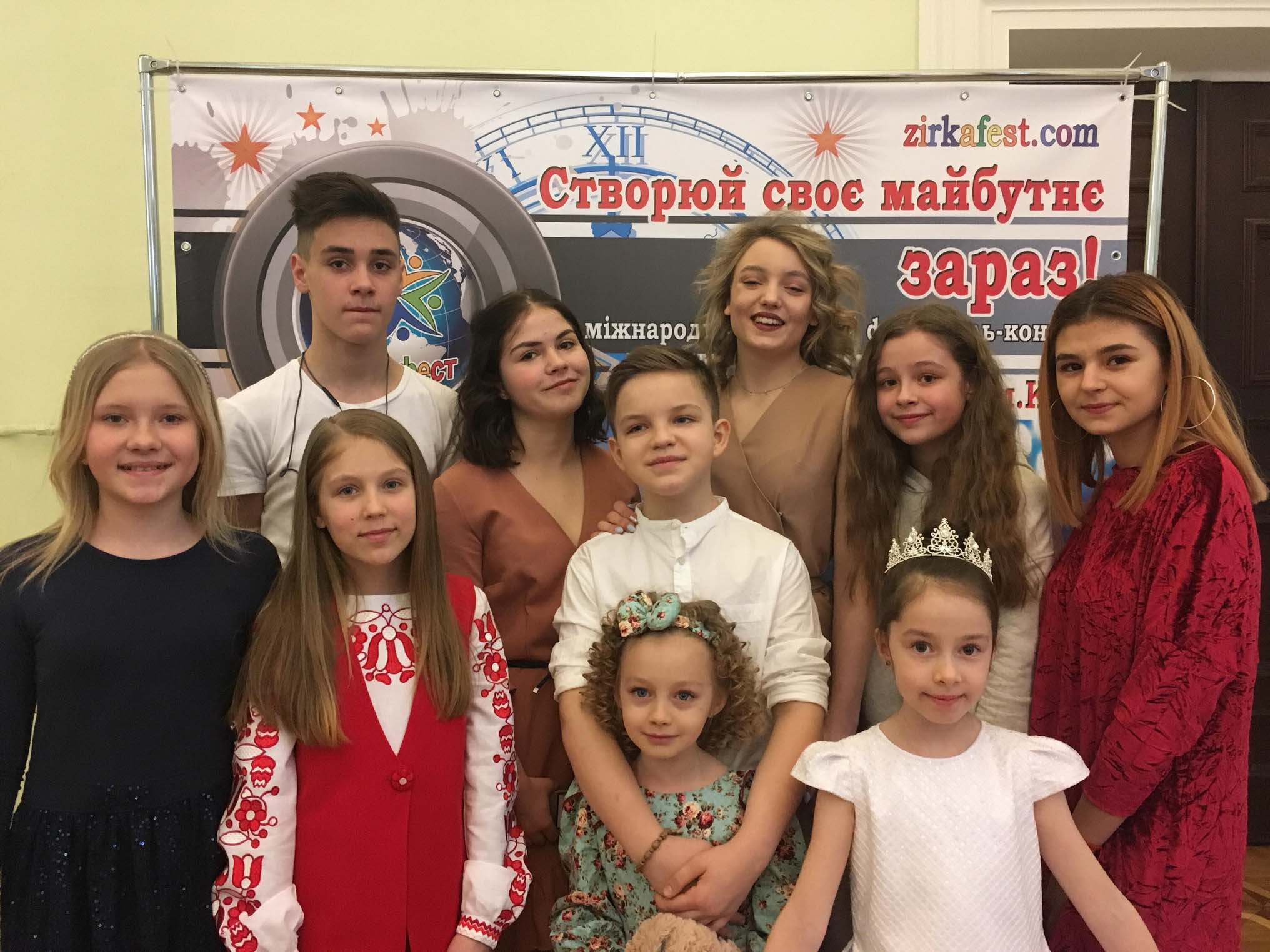 Юні прикарпатські співачки здобули гран-прі на Міжнародному фестивалі (ФОТО)