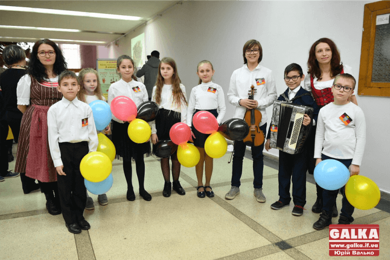 Вірменська, угорська та індійська культура: в Івано-Франкіську провели колоритний фестиваль національних спільнот (ФОТО)