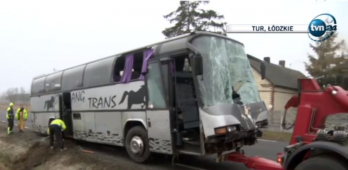 У Польщі перекинувся автобус з українцями, є жертви (ФОТО)