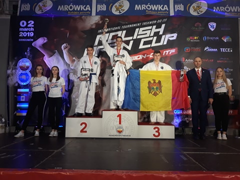 Прикарпатські тхеквондисти здобули 14 медалей на турнірі в Польщі