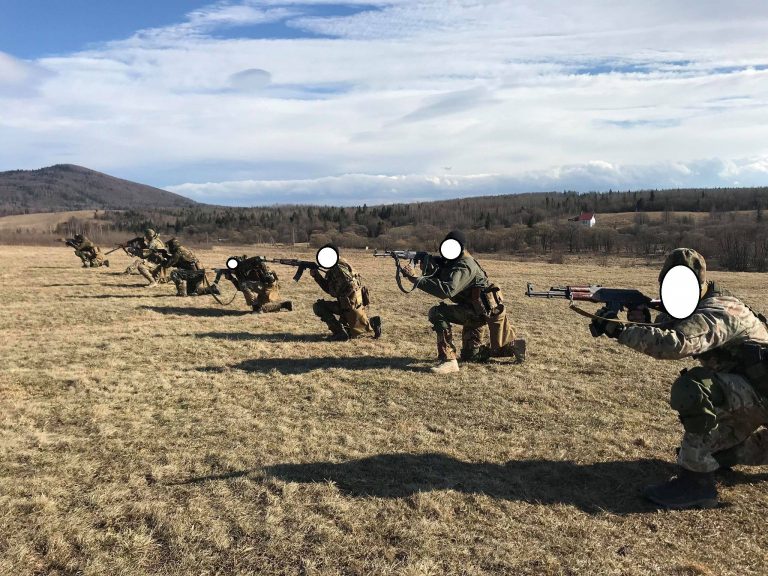 Прикарпатські УНСОвці три дні у лісі підвищували військову підготовку (ФОТО)