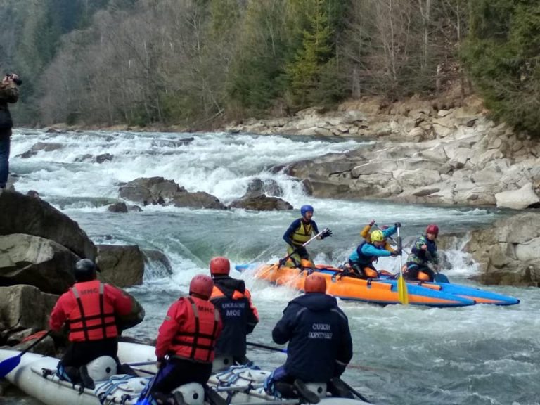 На Долинщині приймали змагання з водного туризму (ФОТО)