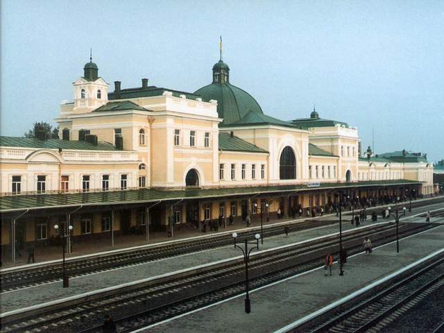 Франківський залізничний вокзал потрапив у топ-10 найбільш завантажених в Україні