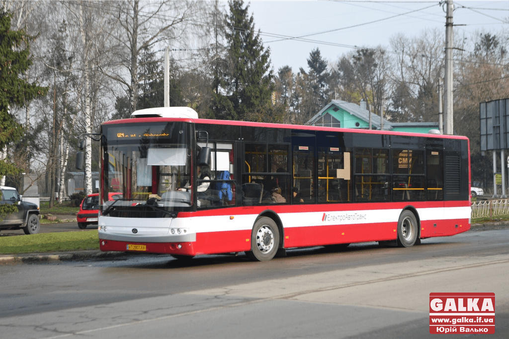 Комунальний автобус з Березівки у центр Франківська не їздитиме