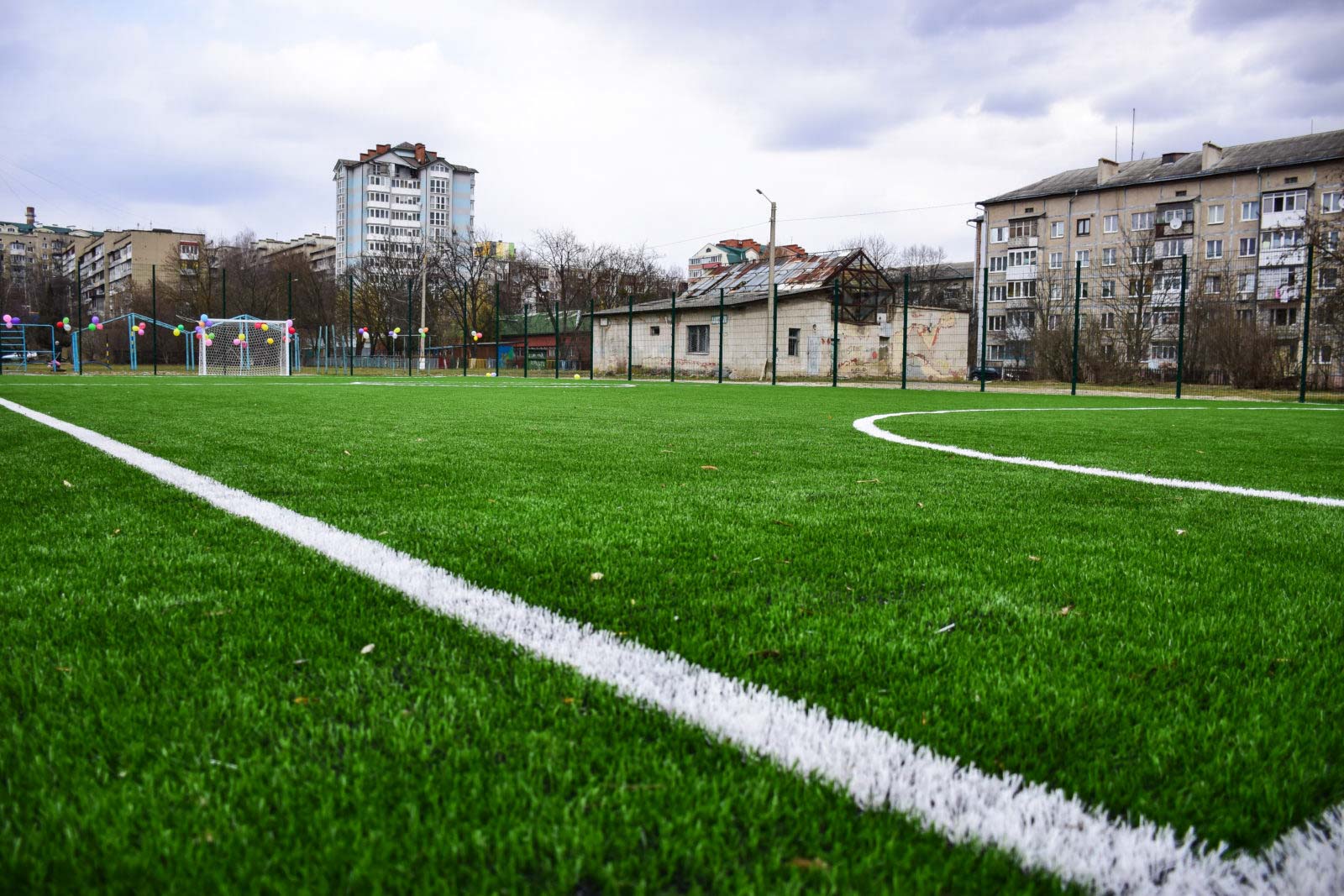 За рік в області відкрили 53 футбольні майданчики