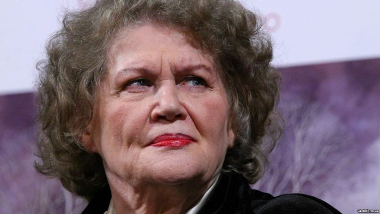 До дня народження Ліни Костенко прикарпатські поліціянти задекламували її вірш (ВІДЕО)