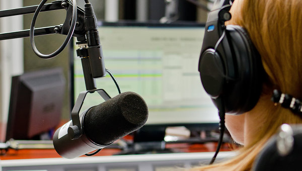 На Прикарпатті зникнуть “Мелодія FM” і “Русское радио”, додадуться – “Рокс-Україна” та “Релакс”