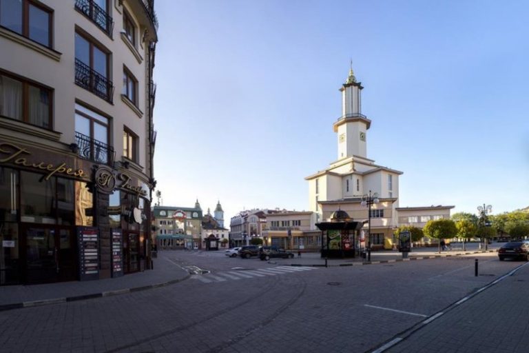 Мельник каже, що нардеп Шевченко погрожував їм Коломойським і 1+1 (ВІДЕО)