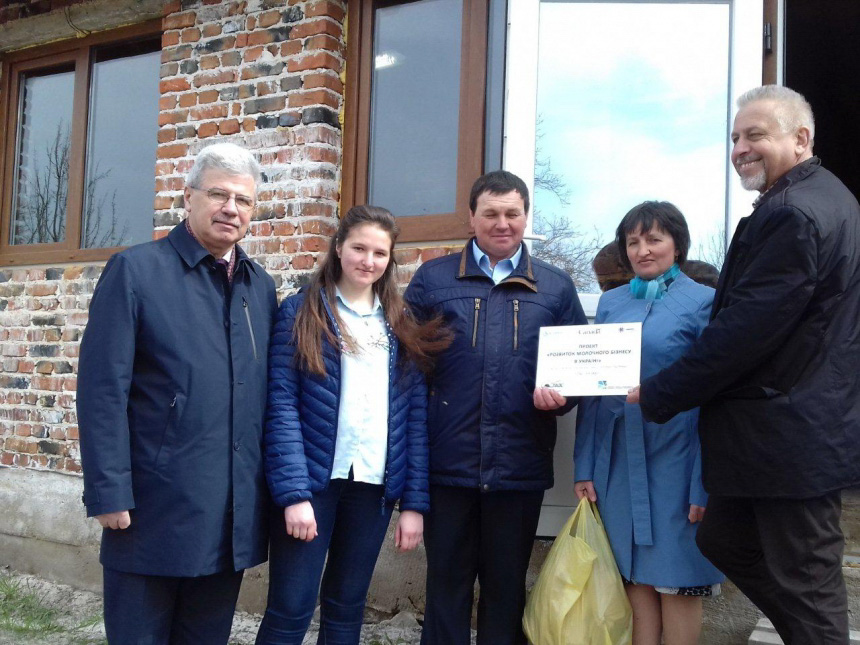 На Прикарпатті відкрили ще одну родинну ферму з утримання корів (ФОТО)