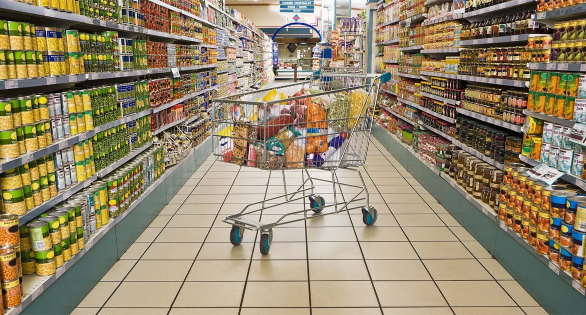 На час локдауну у супермаркетах заборонять продаж низки повсякденних товарів