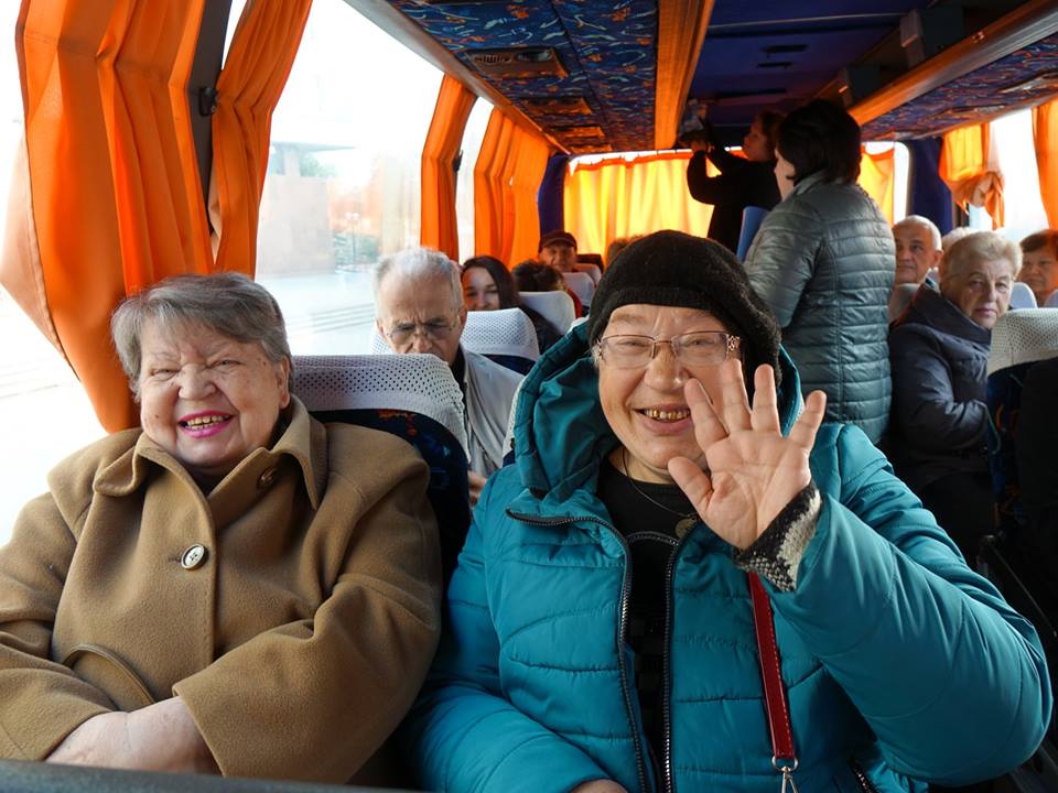 Ще одна група франківських пенсіонерів поїхала оздоровлюватися в “Лімницю” (ФОТО)