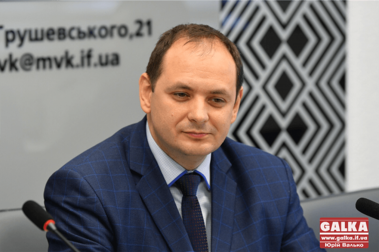 “Ми будемо на вас економити”, – Марцінків закликає медичні заклади переходити до НСЗУ