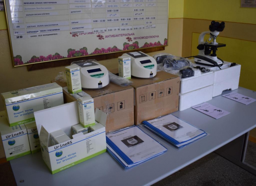 Центр первинної медичної допомоги у Долині отримав нове обладнання (ФОТО)