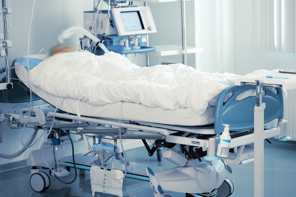 У лікарнях Прикарпаття вільні менш як 17% ліжок для хворих на COVID-19