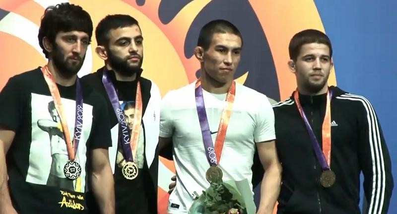 Прикарпатський борець здобув “бронзу” на міжнародному турнірі в Києві