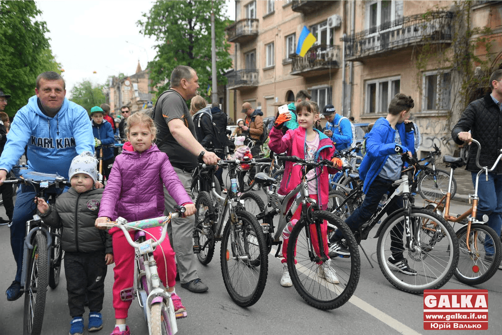 Тисячі франківців взяли участь у велопараді та встановили рекорд України (ФОТО, ВІДЕО)