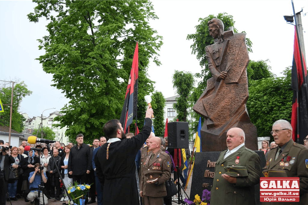 Польща та Ізраїль опротестували відкриття пам’ятника Шухевичу в Івано-Франківську