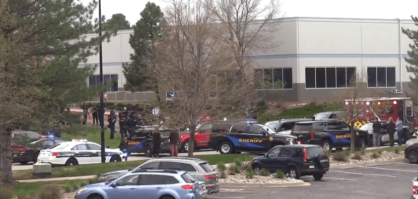 Двоє учнів відкрили вогонь у школі Колорадо: є загиблий