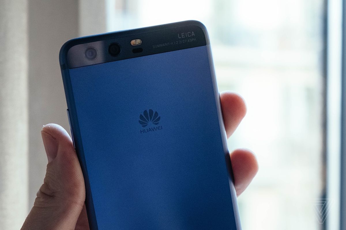 США припиняють технологічну блокаду Huawei